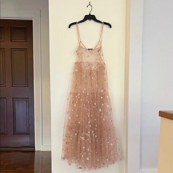 πΈβ¨ Lirika Matoshi Pink Star Tulle Maxi Dress β Size Small β¨πΈ - Picture 1 of 9
